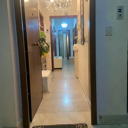 Anthony House Apartment