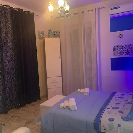 Anthony House Apartment