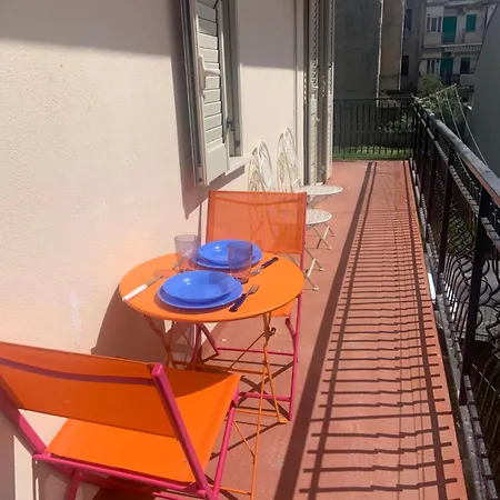 Anthony House Apartment *